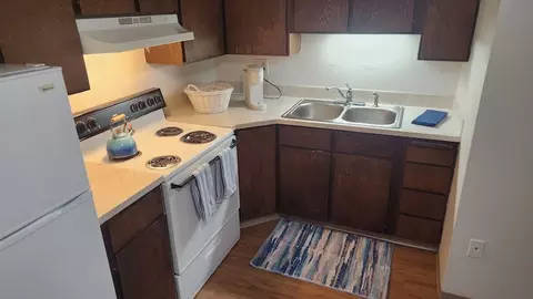 99206 The Chalet, Spokane Valley, WA 99206
