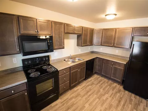 5450 E Blarney Pl, Sioux Falls, SD 57110 photo 8