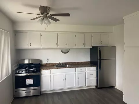 6115 63rd St, Sacramento, CA 95824