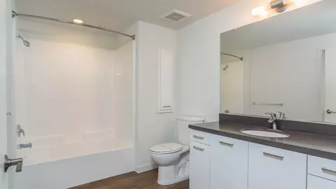 2501 Alton Pkwy, Irvine, CA 92606 photo 25