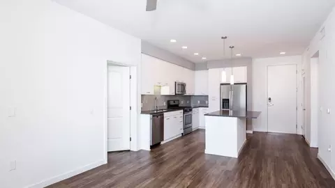 2501 Alton Pkwy, Irvine, CA 92606 photo 18