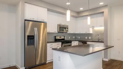 2501 Alton Pkwy, Irvine, CA 92606 photo 29