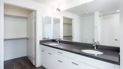 2501 Alton Pkwy, Irvine, CA 92606 photo 17