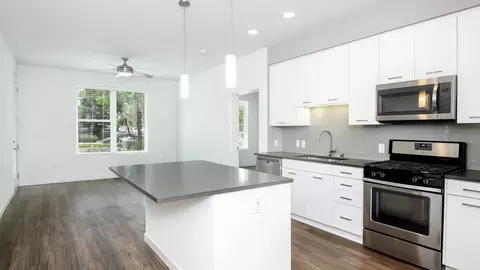 2501 Alton Pkwy, Irvine, CA 92606 photo 14