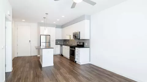 2501 Alton Pkwy, Irvine, CA 92606 photo 8