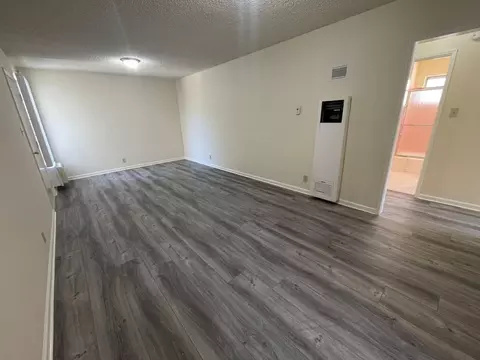 365 W Doran St, Glendale, CA 91203