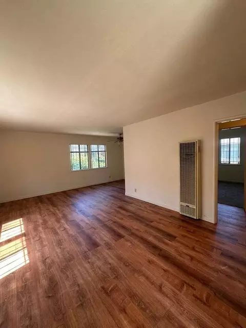 1939 E 29th St, Oakland, CA 94606