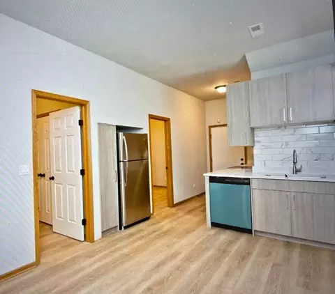 1547 W Augusta Blvd, Chicago, IL 60642