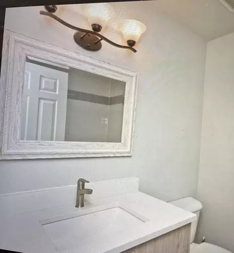 1547 W Augusta Blvd, Chicago, IL 60642 photo 5