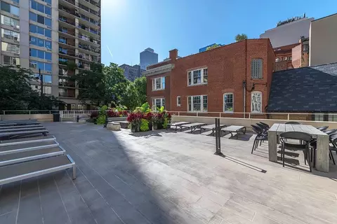 65 E Scott St, Chicago, IL 60610 photo 11