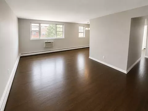 3024 W Queen Ln, Philadelphia, PA 19129