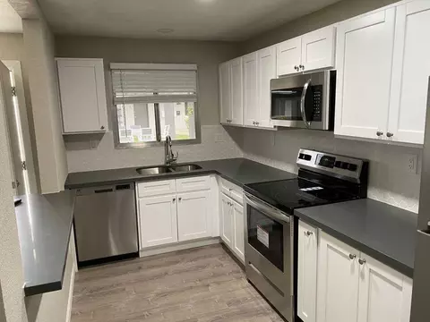 4332 N 21st St, Phoenix, AZ 85016