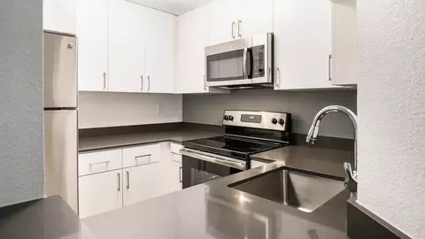 201 W Fairview Ave, Glendale, CA 91202 photo 6