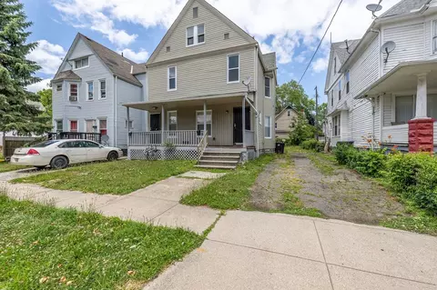 10117 Hampden Ave, Cleveland, OH 44108