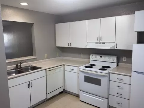 1160 N Emporia Ave, Wichita, KS 67214