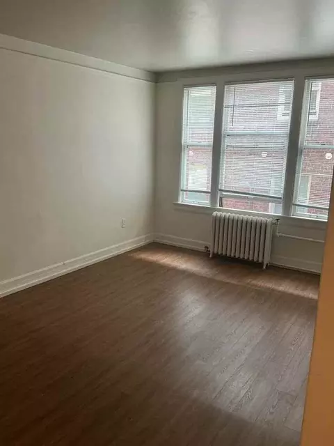 420 Vine St, Seattle, WA 98121