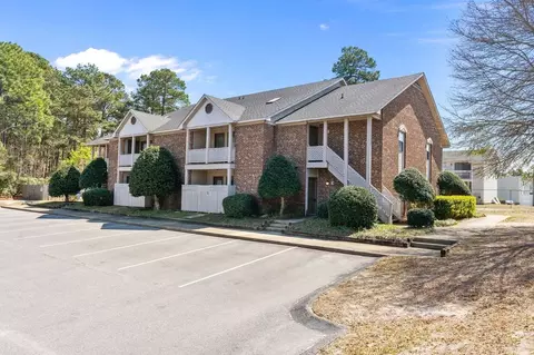 405 Tolbert Ct, Spring Lake, NC 28390