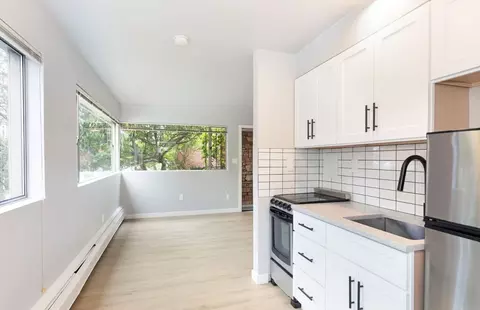433 Bellevue Ave E, Seattle, WA 98102