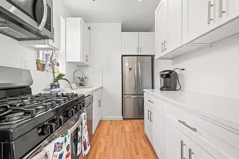 640 W 231st St, New York, NY 10463