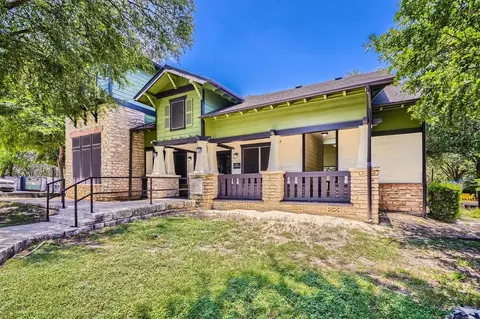 2800 Collins Creek Dr, Austin, TX 78741 photo 9