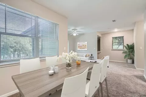 2800 Collins Creek Dr, Austin, TX 78741 photo 6