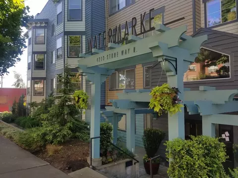 4213 Stone Way N, Seattle, WA 98103