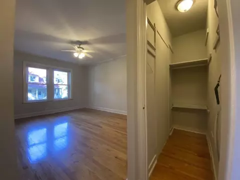 1261 W Argyle St, Chicago, IL 60640 photo 29