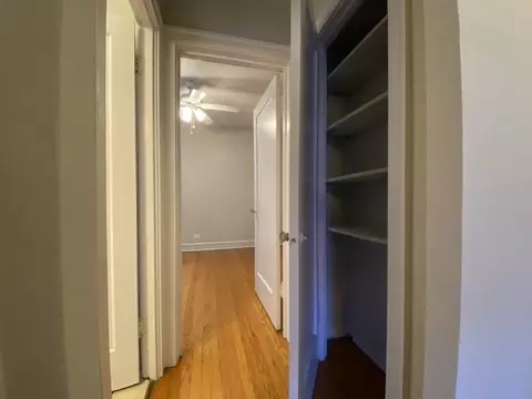 1261 W Argyle St, Chicago, IL 60640 photo 32