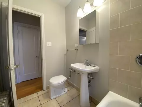 1261 W Argyle St, Chicago, IL 60640 photo 34