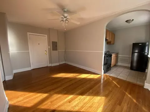 1261 W Argyle St, Chicago, IL 60640 photo 16
