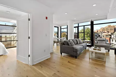 1425 P St NW, Washington, DC 20005 photo 7