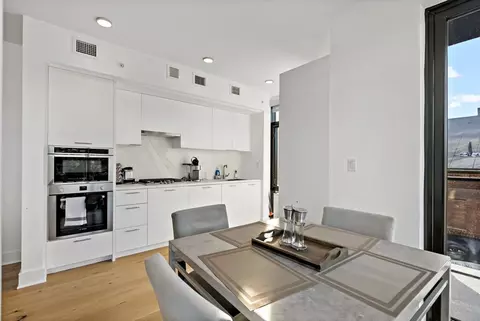 1425 P St NW, Washington, DC 20005 photo 11