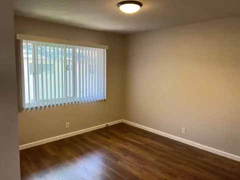 1146 W Hamilton Ave, Campbell, CA 95008