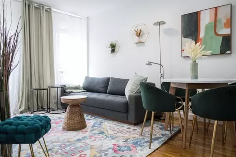 302 E 104th St, New York, NY 10029