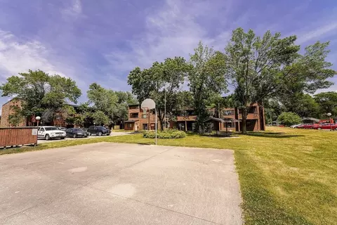2505 Jensen Ave, Ames, IA 50010