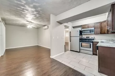 811 Skillman St, Dallas, TX 75214