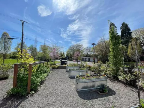 2323 SE Harrison St, Milwaukie, OR 97222