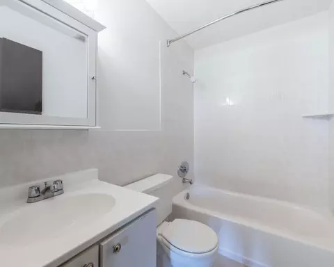 11087 Robinson Dr NW, Coon Rapids, MN 55433