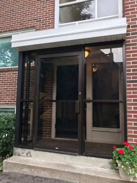 407 Grand Ave, Saint Paul, MN 55102