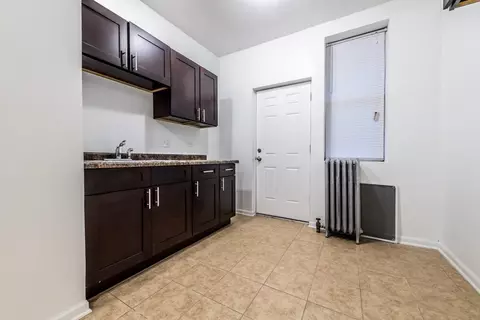 5125 W Madison St, Chicago, IL 60644 photo 5