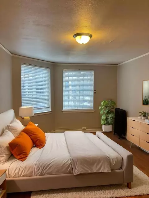 2230 4th Ave, Seattle, WA 98121