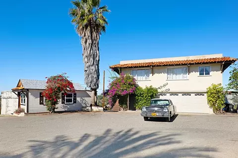 2183 Primrose Ave, Vista, CA 92083