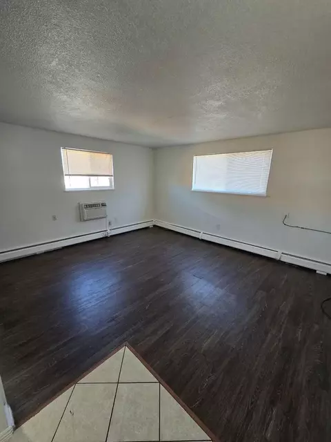 1434 Macon St, Aurora, CO 80010