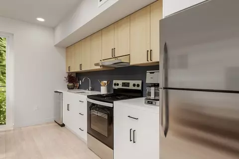 1655 Allesandro St, Los Angeles, CA 90026 photo 11