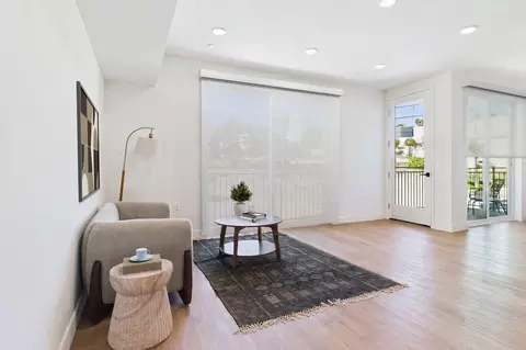 1655 Allesandro St, Los Angeles, CA 90026 photo 4