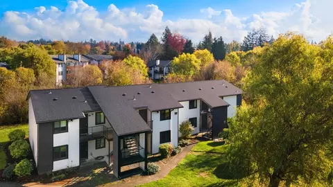 14095 SW Walker Rd, Cedar Hills, OR 97005