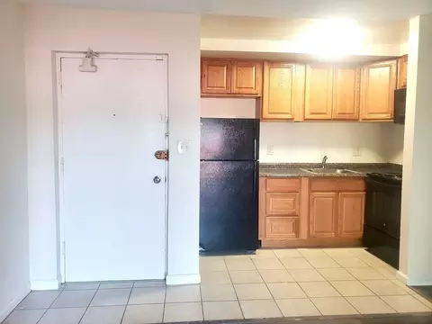 23142318 232223262330-glendale Ter, Huntington, VA 22303