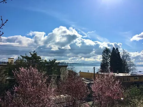 2005 43rd Ave E, Seattle, WA 98112