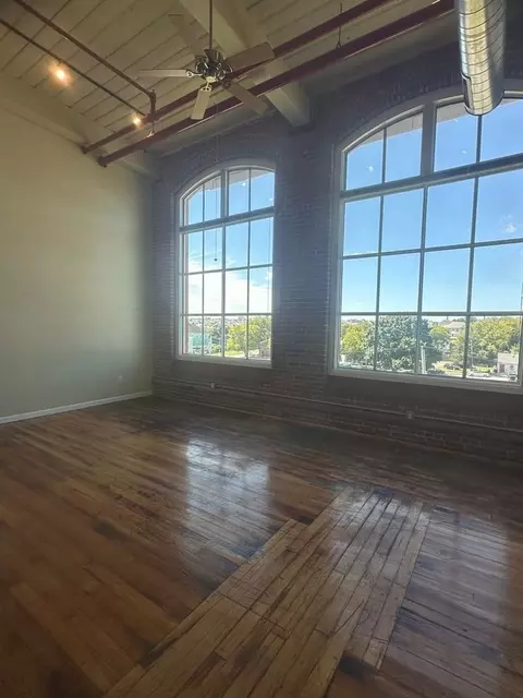 200 Riverside Ave, New Bedford, MA 02746