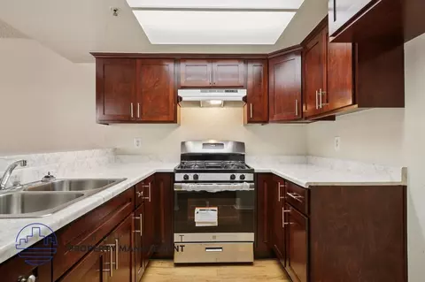 1602 N Ross St, Santa Ana, CA 92706